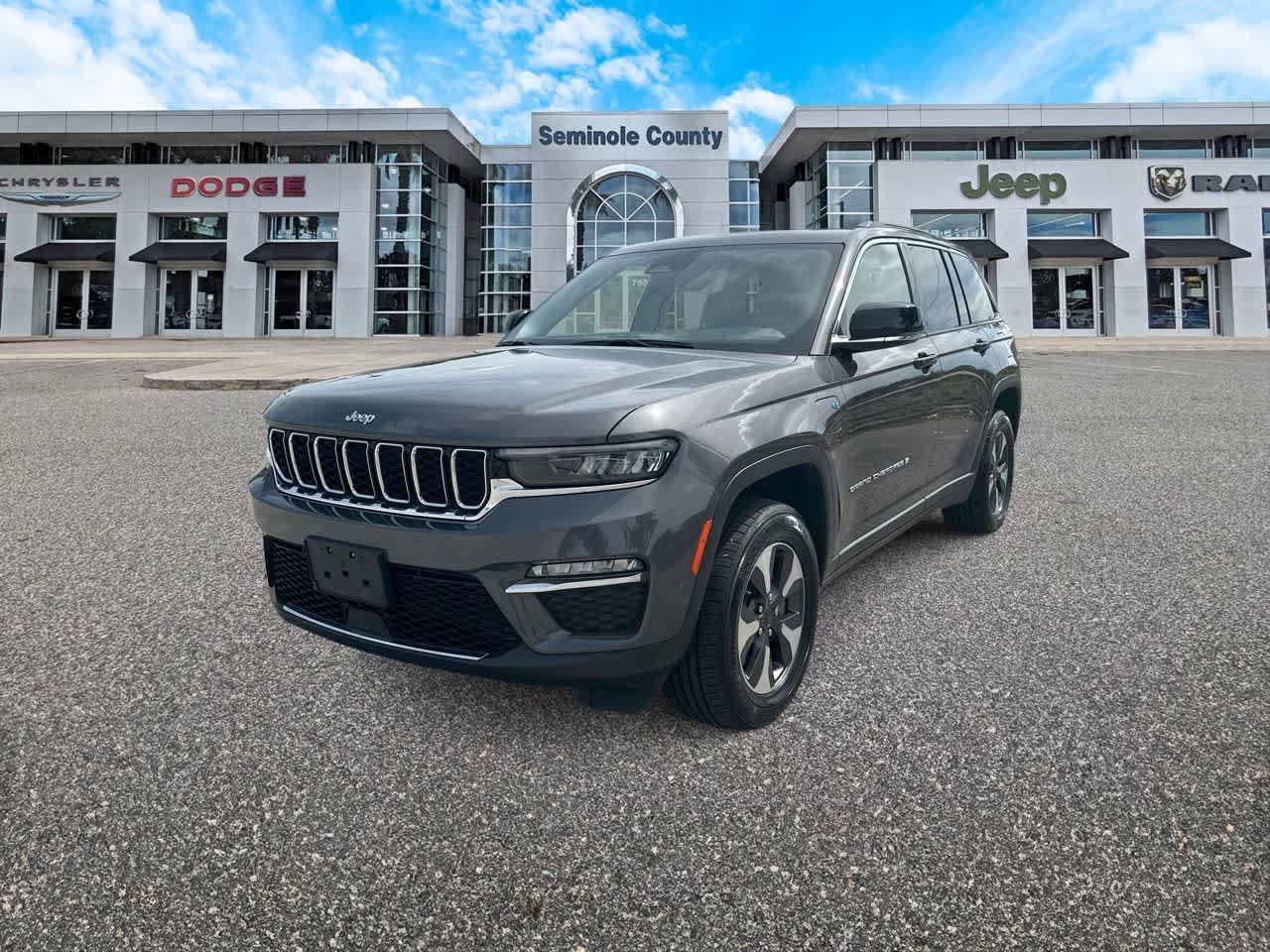 Certified 2024 Jeep Grand Cherokee Limited 4xe AWD/4WD video 1