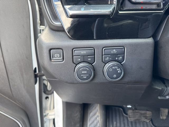 Used 2025 Chevrolet Silverado 1500 LT image 16