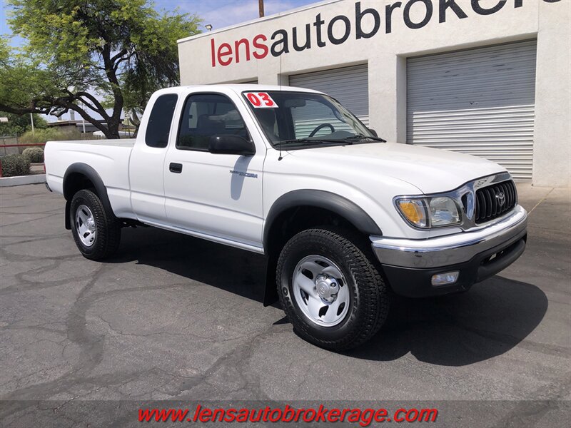 Used 2003 Toyota Tacoma PreRunner RWD image 2