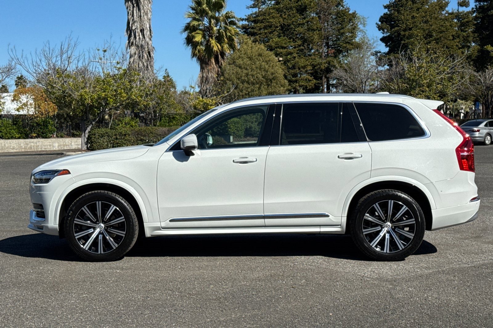 Used 2022 Volvo XC90 T6 Inscription image 6