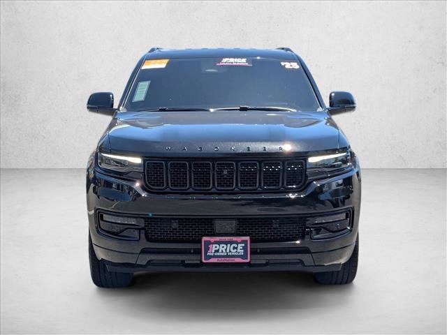 Certified 2025 Jeep Wagoneer Series II w/ Convenience Group I AWD/4WD image 2
