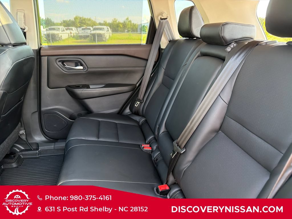 Certified 2023 Nissan Rogue SV w/ SV Premium Package FWD image 34