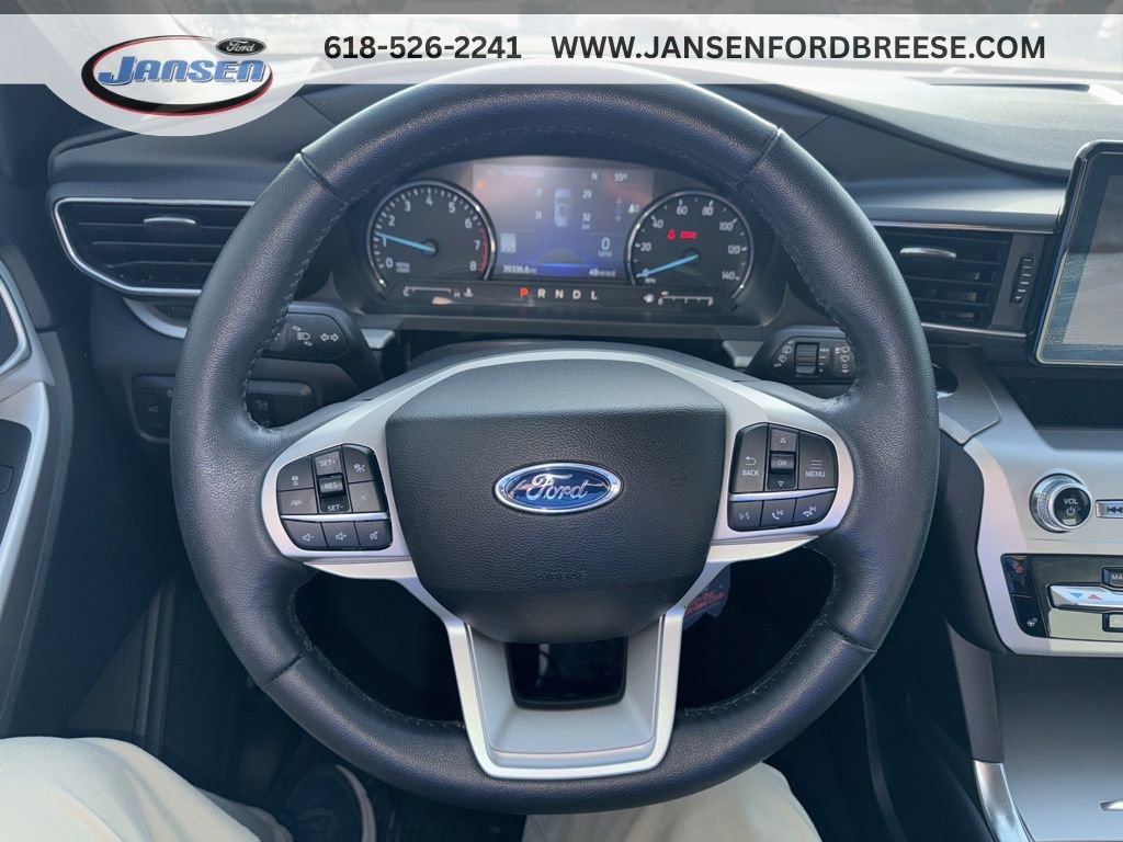 Used 2022 Ford Explorer XLT w/ Equipment Group 202A AWD/4WD image 15