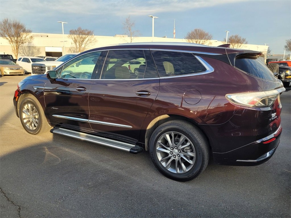 Used 2022 Buick Enclave Avenir w/ Avenir Technology Package image 5