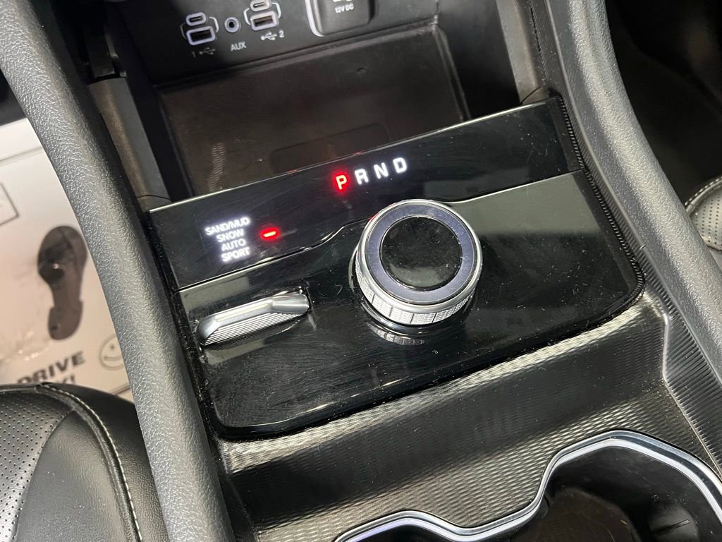 Used 2024 Jeep Grand Cherokee L Limited w/ Luxury Tech Group II image 13