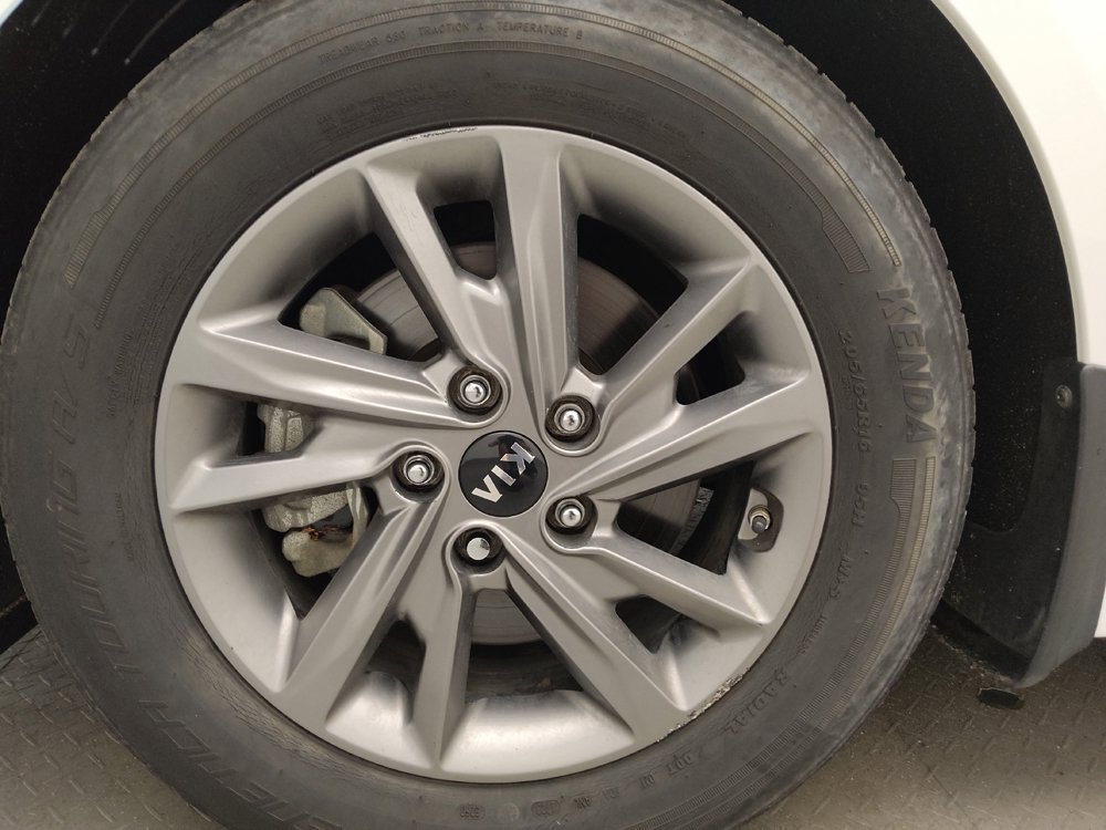 Used 2019 Kia Optima LX FWD image 31