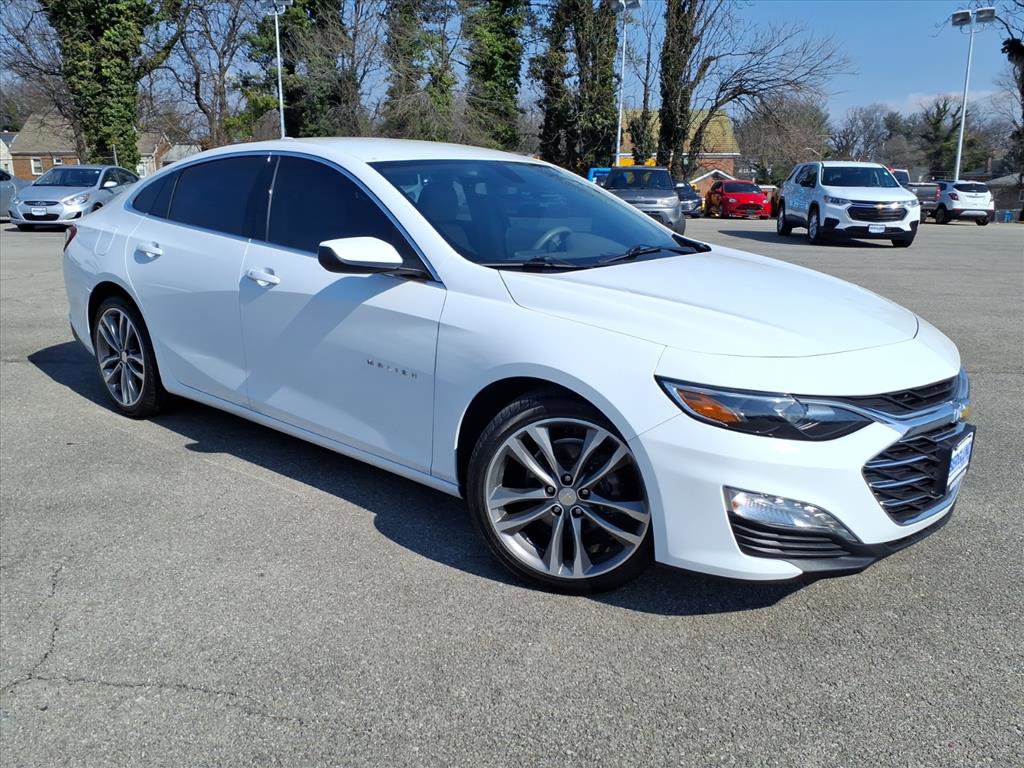 Used 2022 Chevrolet Malibu LT image 2