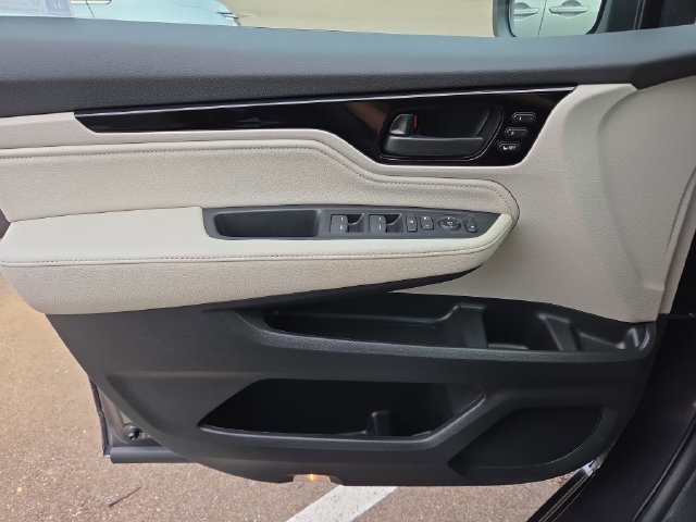 New 2026 Honda Odyssey Touring image 10