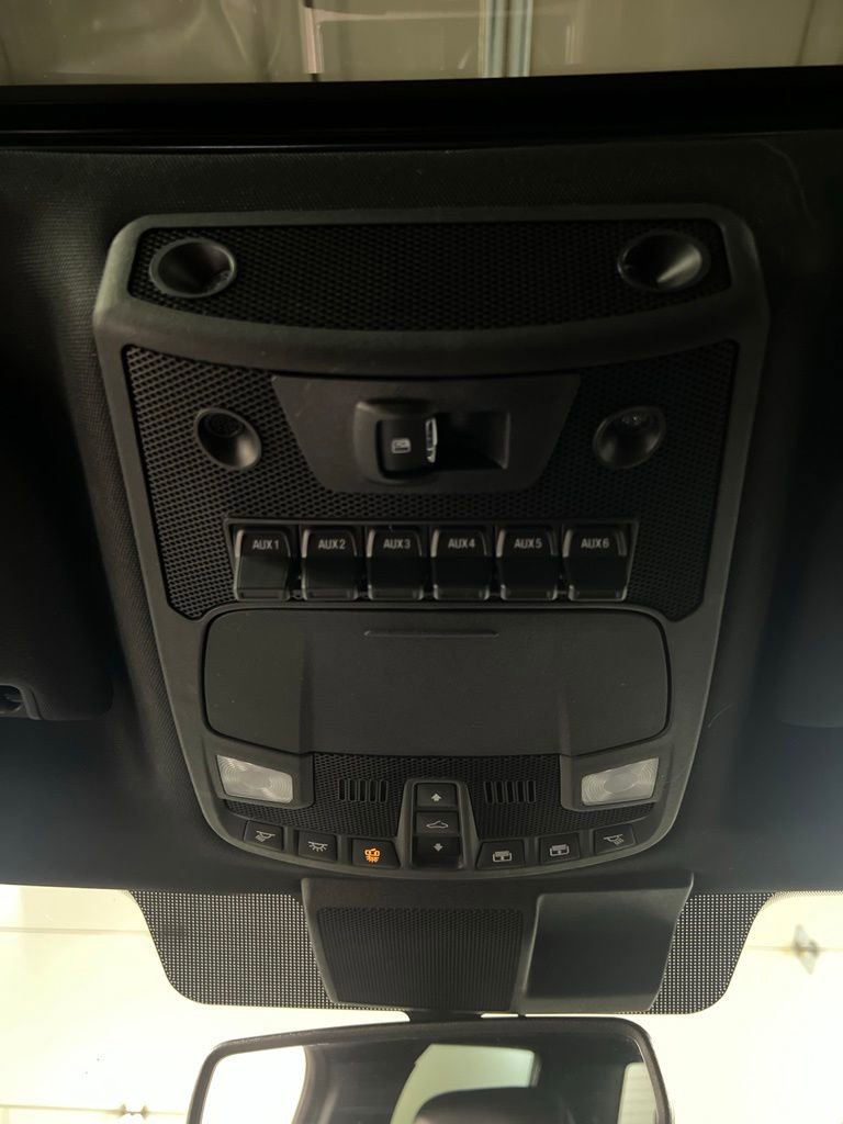 Used 2021 Ford F350 Platinum AWD/4WD image 26