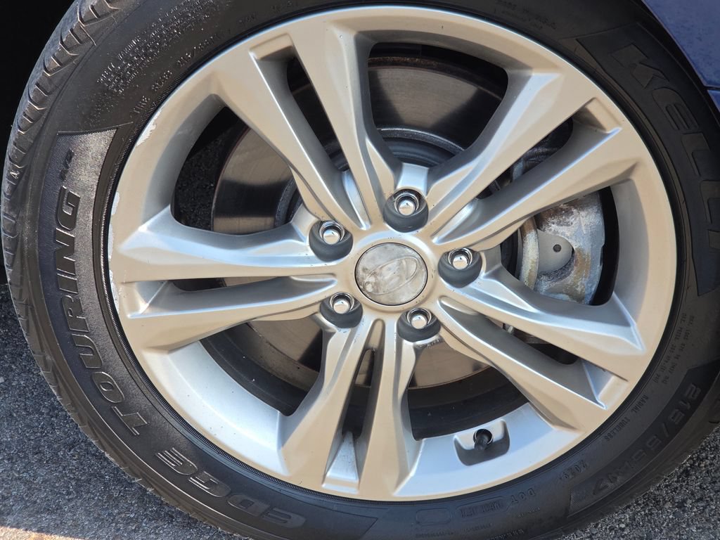 Used 2019 Hyundai Sonata Limited w/ Ultimate Package 04 FWD image 19