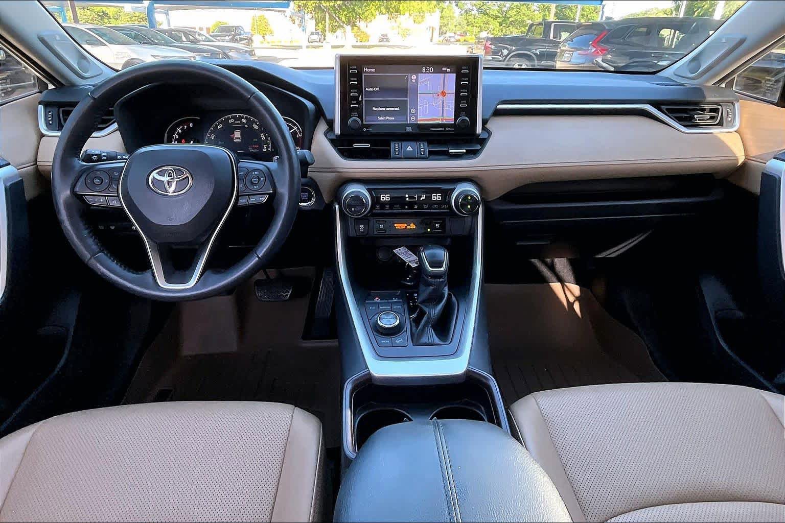 Used 2019 Toyota RAV4 Limited w/ Cold Weather Package AWD/4WD image 16