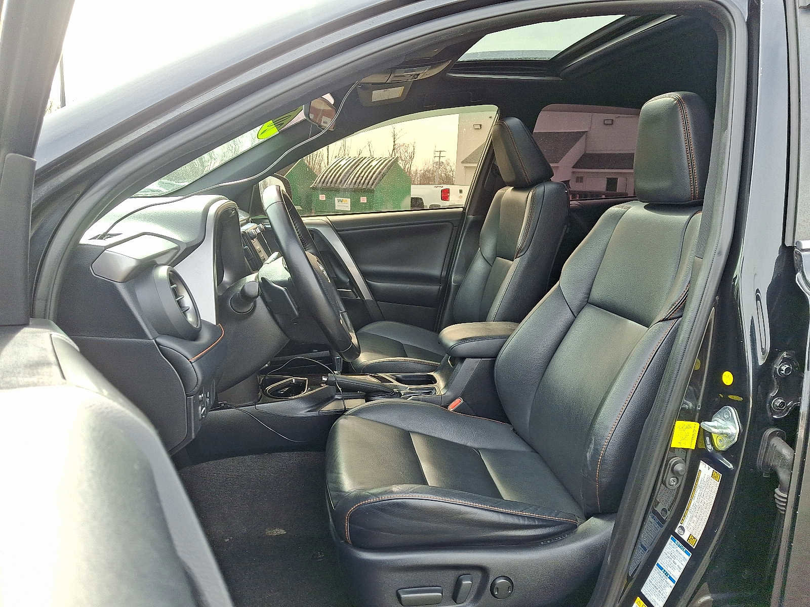 Used 2016 Toyota RAV4 SE w/ Cargo Management Package image 13