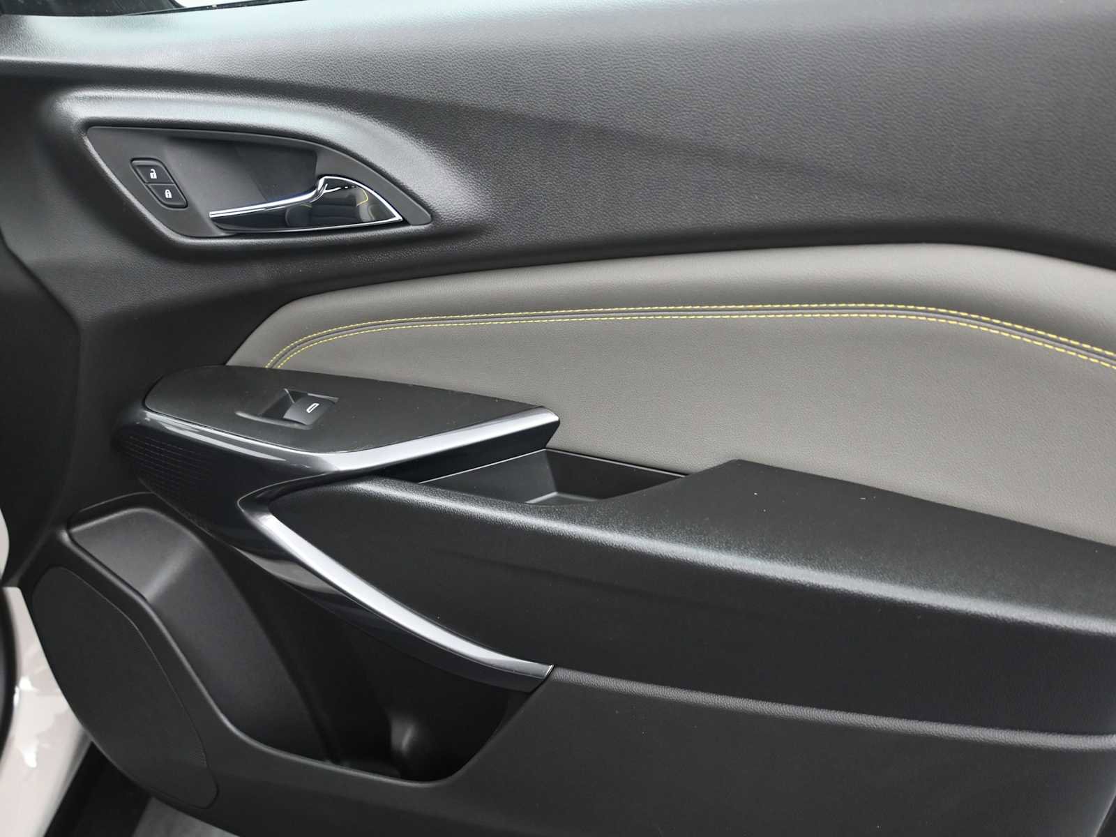 New 2026 Chevrolet Trax ACTIV w/ Driver Confidence Package image 15