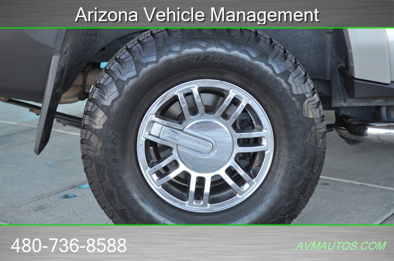 Used 2008 HUMMER H3 Alpha AWD/4WD image 17