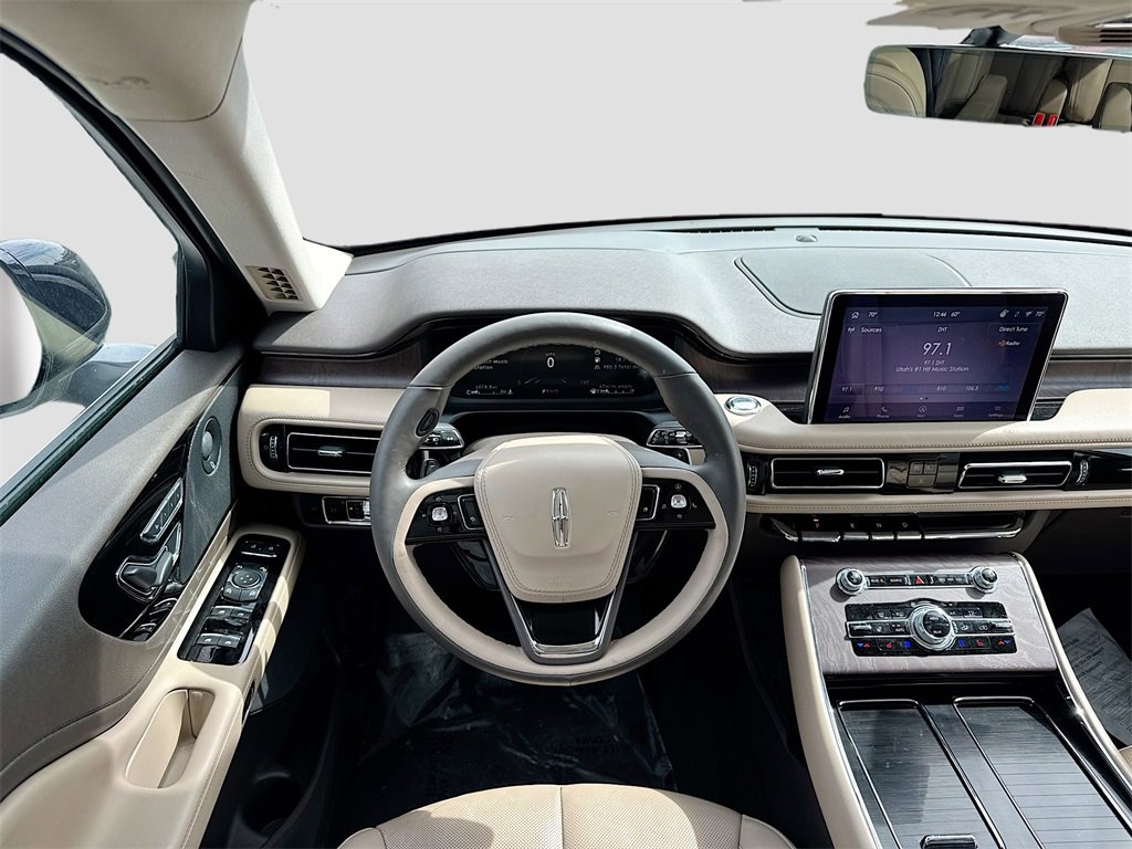 Used 2023 Lincoln Aviator Reserve w/ Elements Package Plus image 24