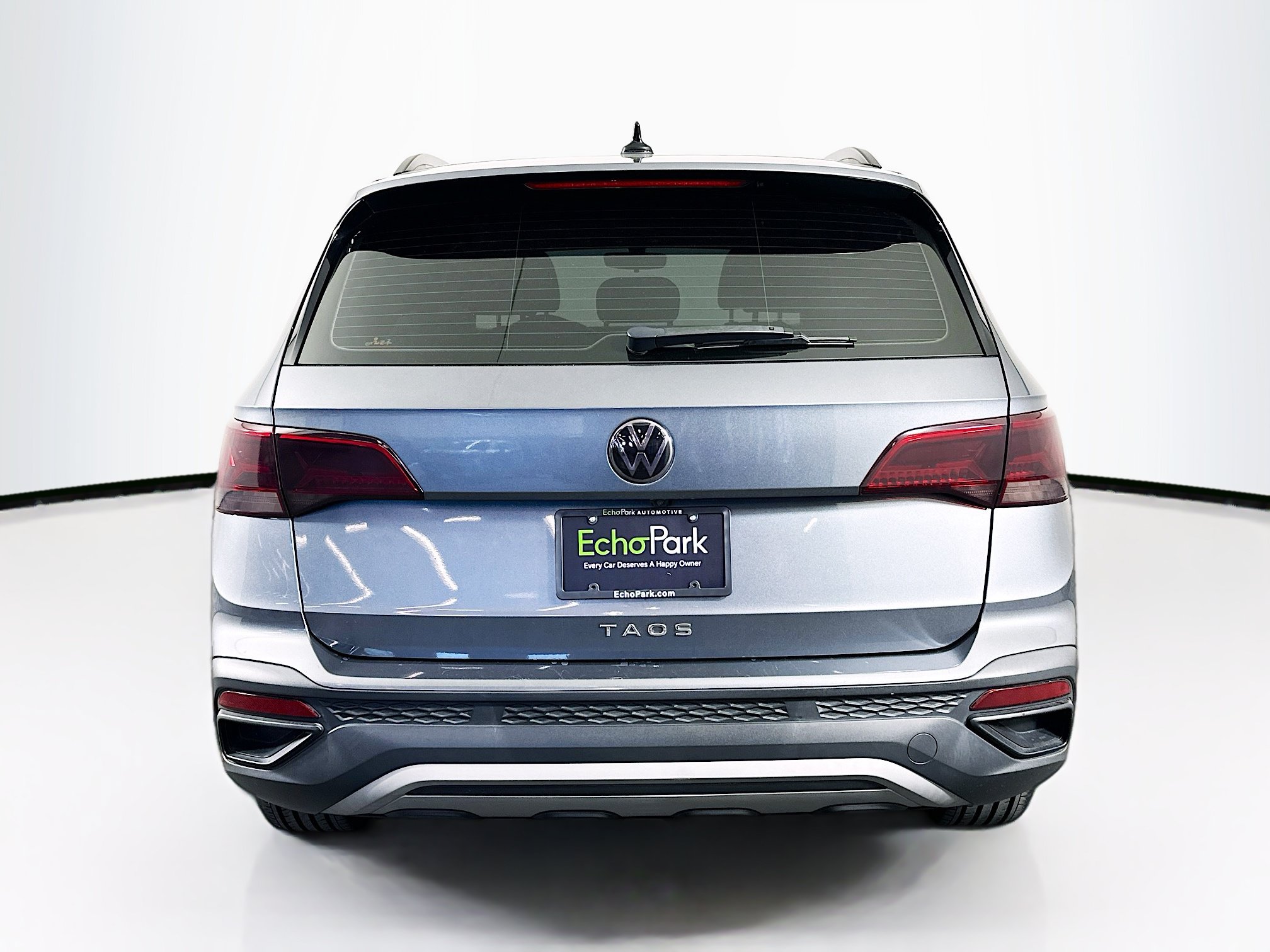 Used 2023 Volkswagen Taos S FWD image 7