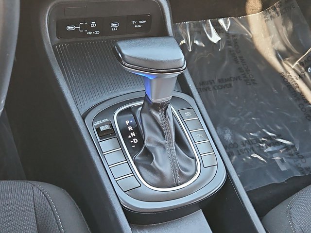 Used 2024 Hyundai Kona SEL image 12