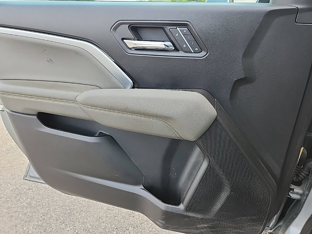 Certified 2025 Chevrolet Colorado ZR2 w/ Technology Package AWD/4WD image 43