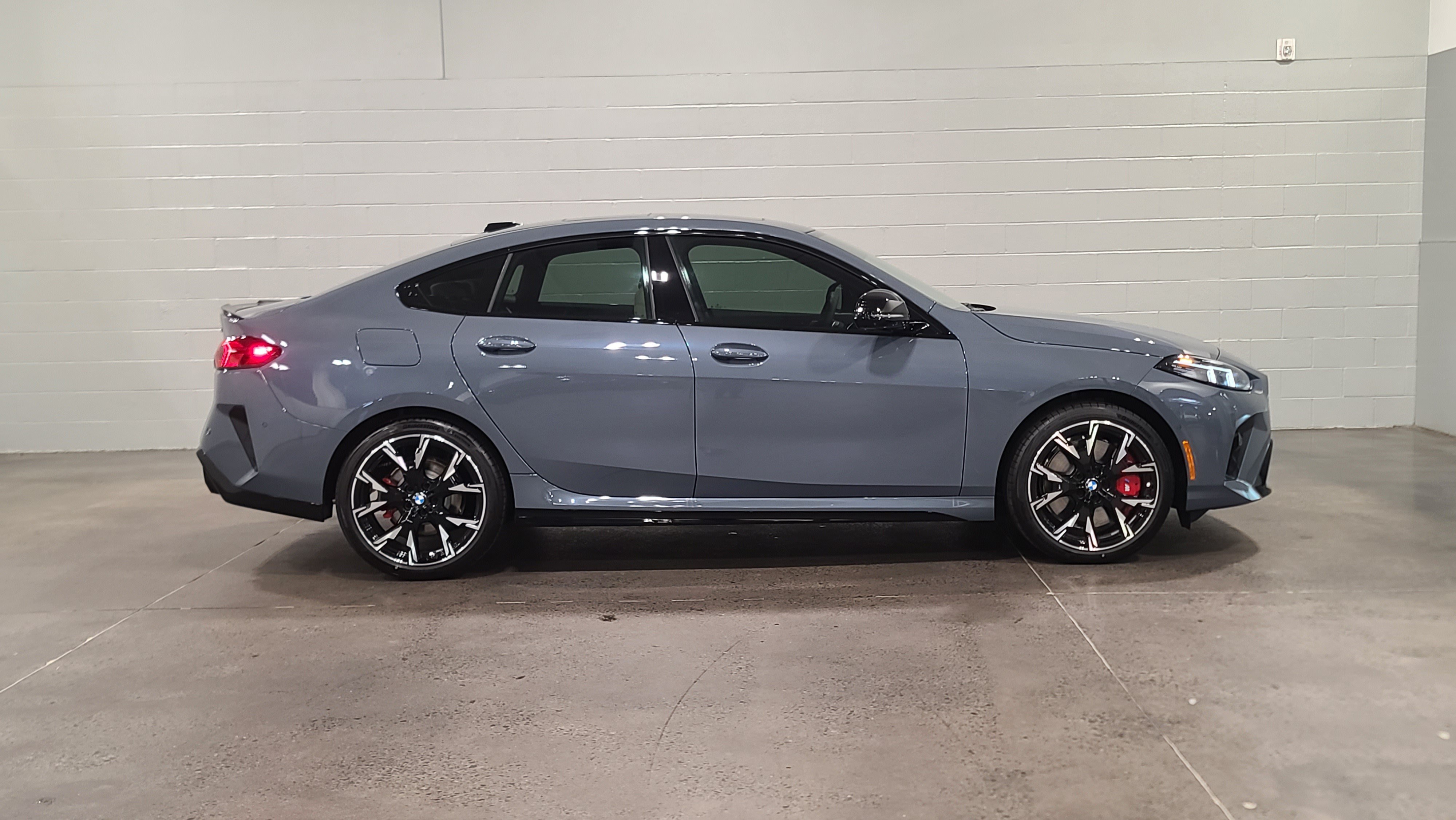Used 2026 BMW 228i w/ Technology Package FWD image 9