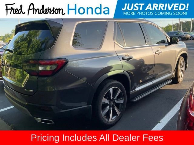 Used 2023 Honda Pilot Touring image 7