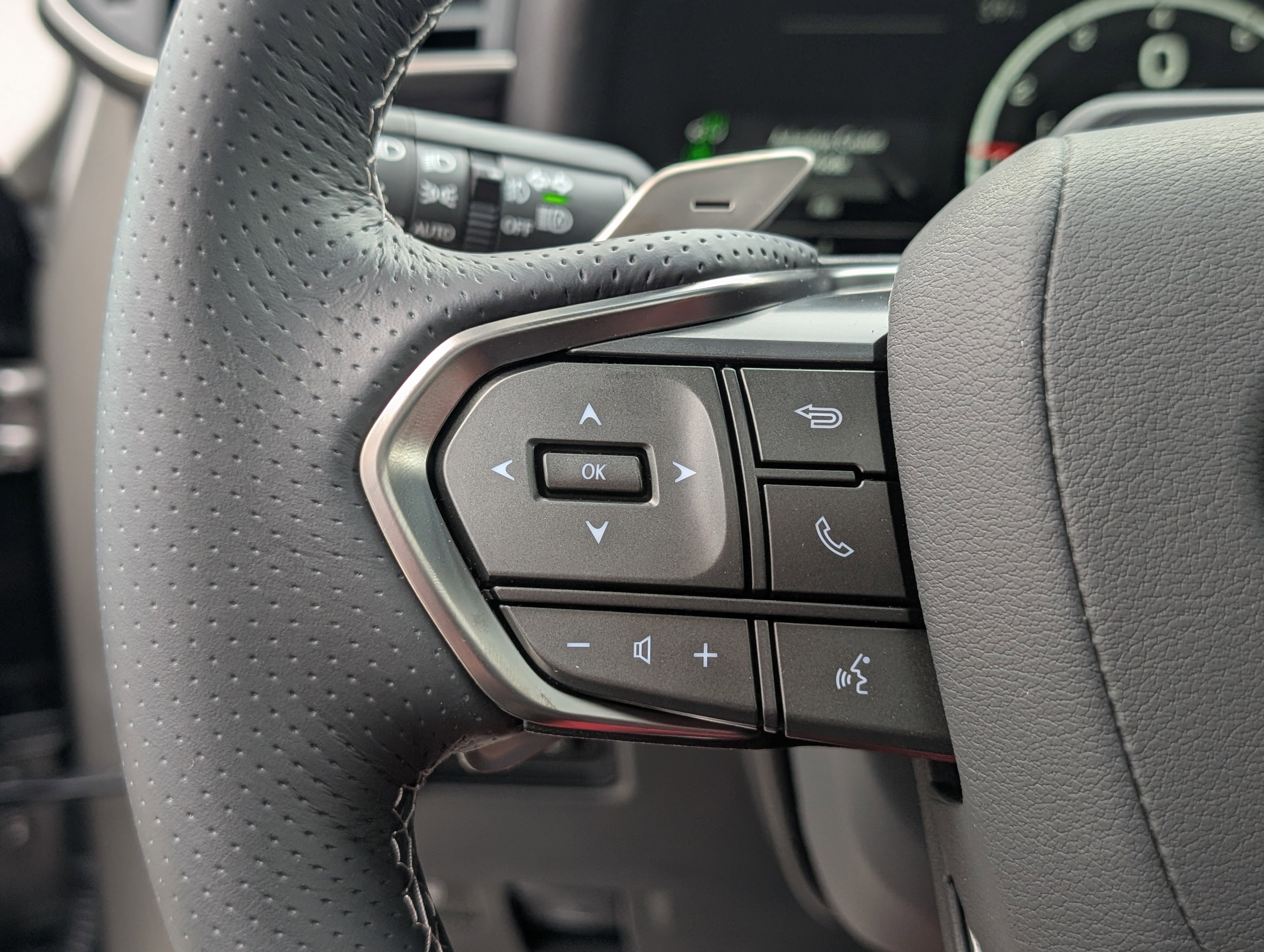 New 2026 Lexus LX 700h F Sport image 24