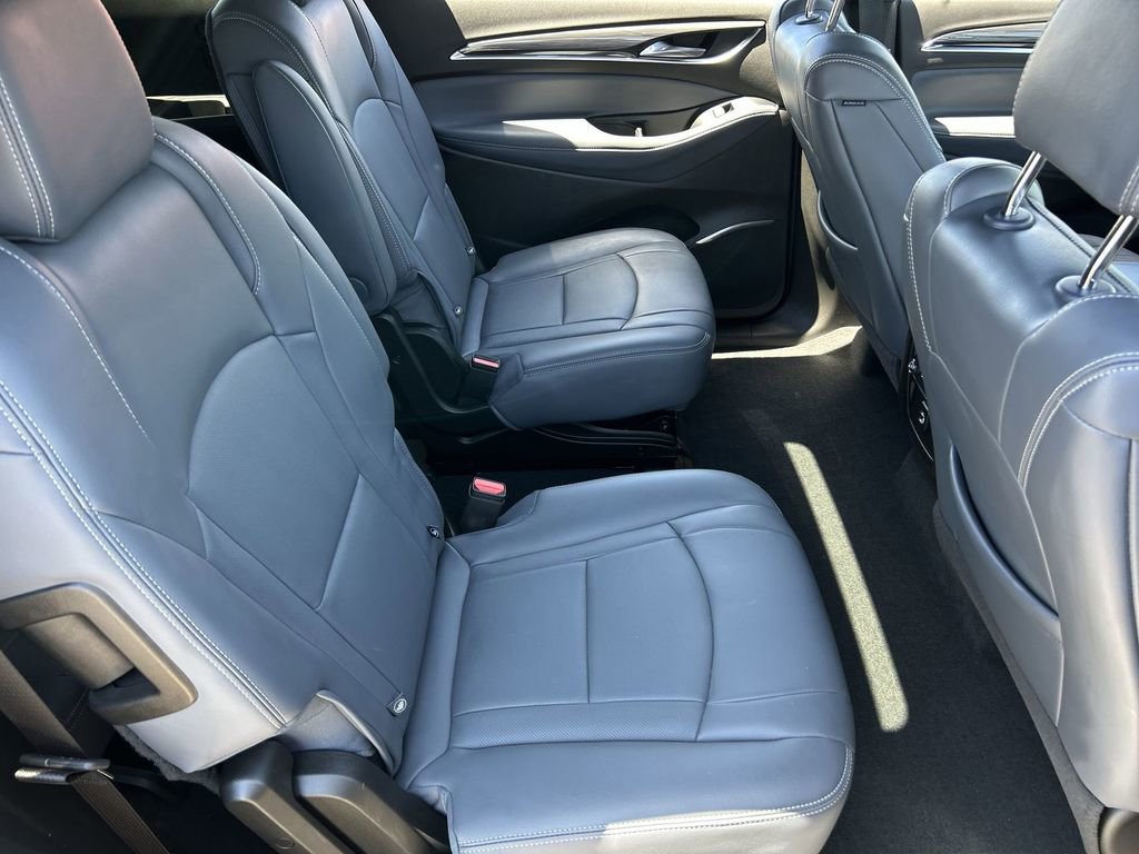 Used 2023 Buick Enclave Essence w/ Experience Buick Package AWD/4WD image 28
