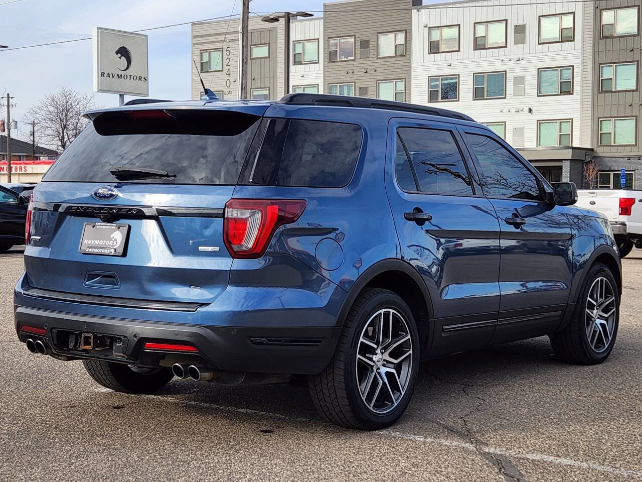 Used 2018 Ford Explorer Sport w/ Equipment Group 401A image 9