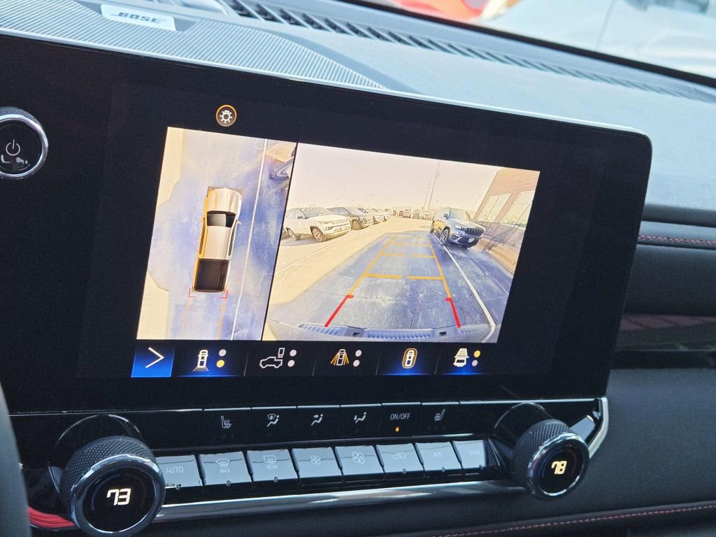 Used 2024 Chevrolet Colorado Z71 w/ Z71 Convenience Package 2 image 25