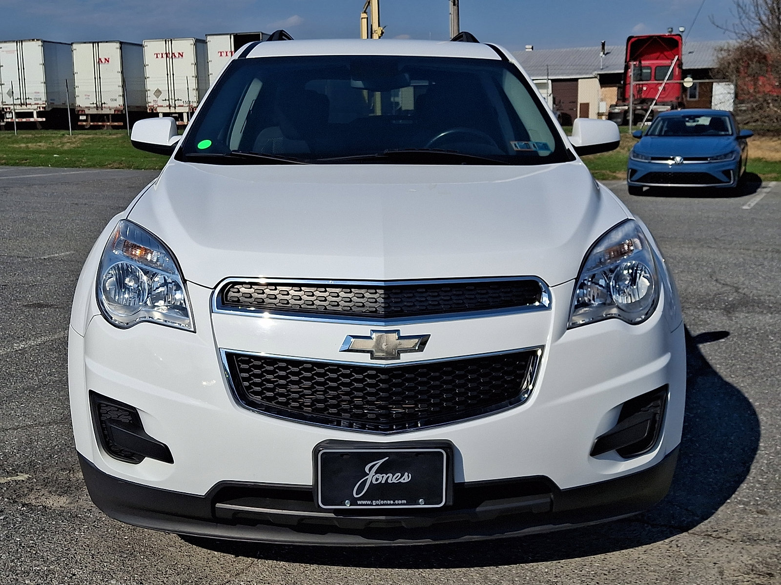 Used 2015 Chevrolet Equinox LT image 2