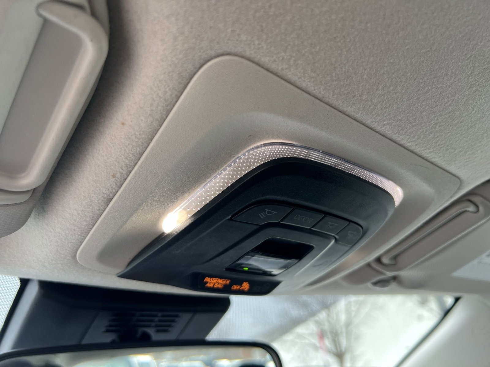 Used 2024 Toyota Corolla LE image 35