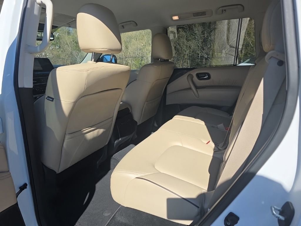 Used 2023 Nissan Armada SV image 23