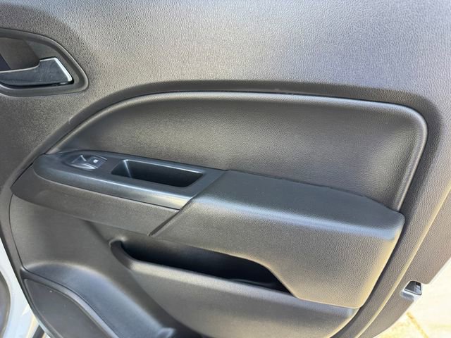 Used 2018 Chevrolet Colorado LT w/ Redline Special Edition image 8