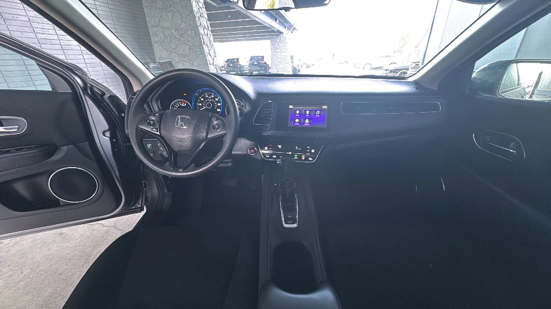 Used 2016 Honda HR-V EX image 12