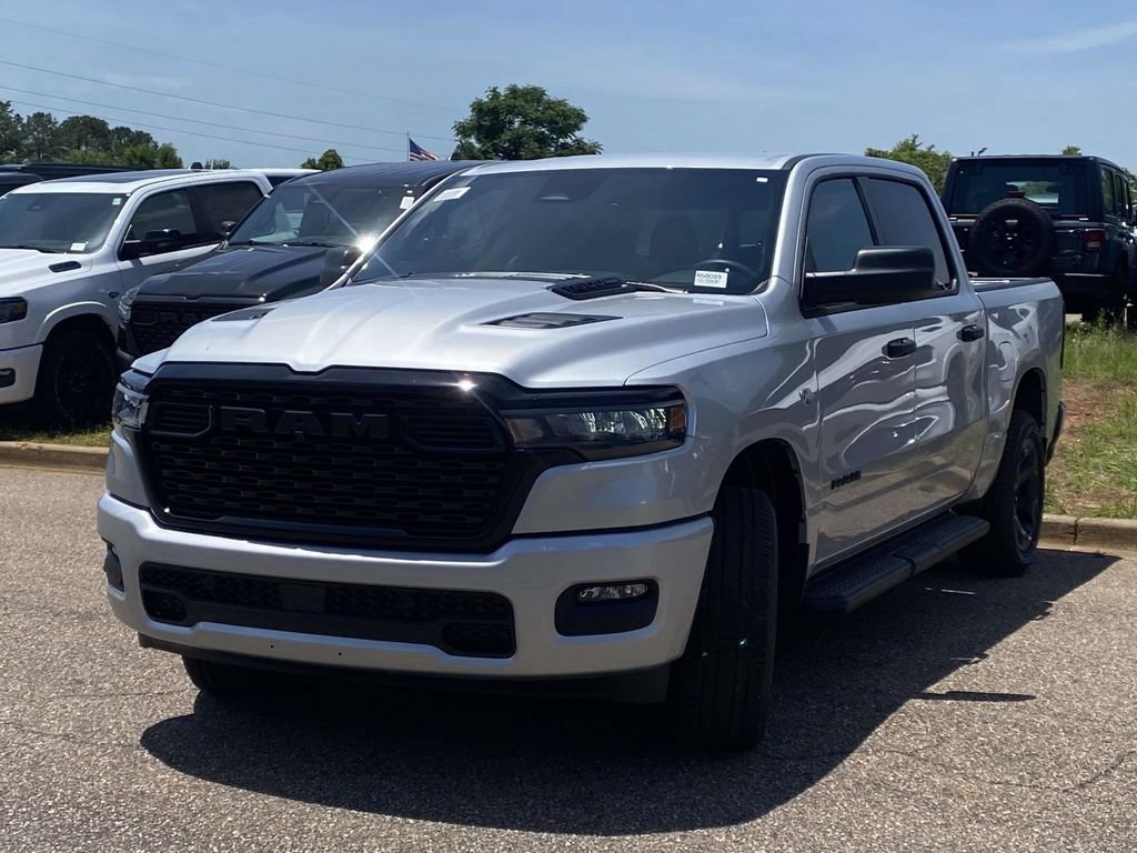 New 2026 RAM 1500 Express AWD/4WD image 32