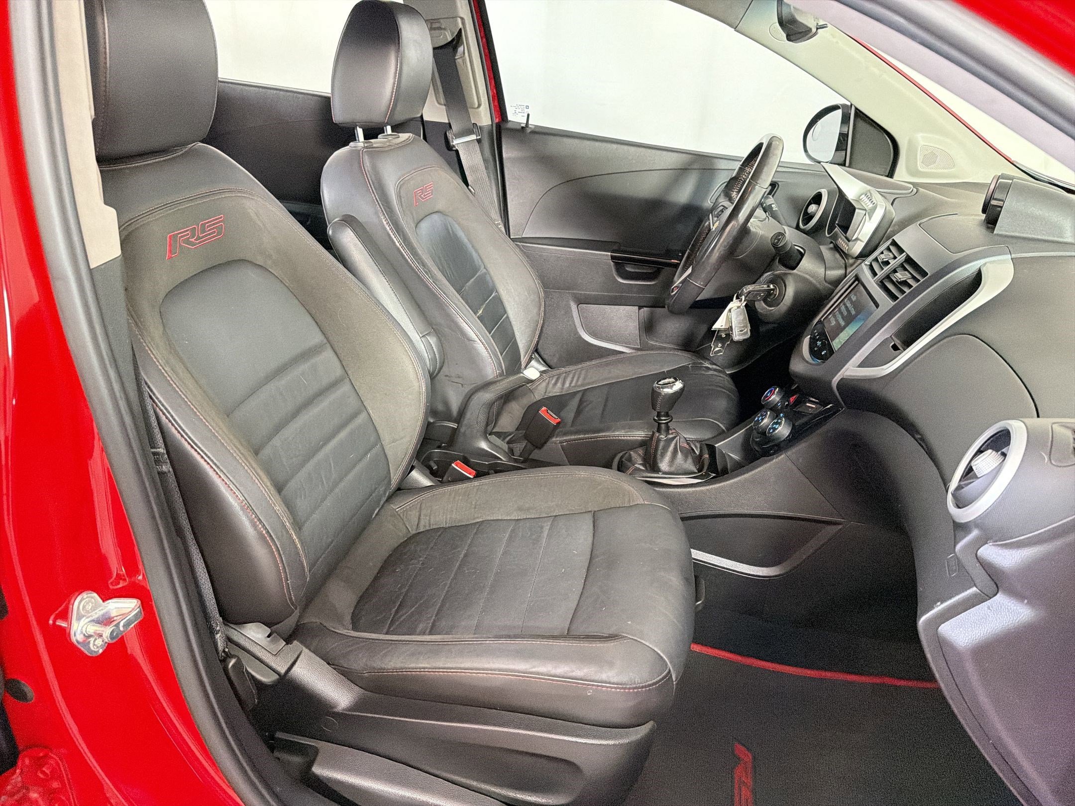 Used 2013 Chevrolet Sonic RS image 28