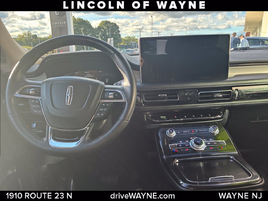 Certified 2023 Lincoln Nautilus AWD w/ Premium Package image 21