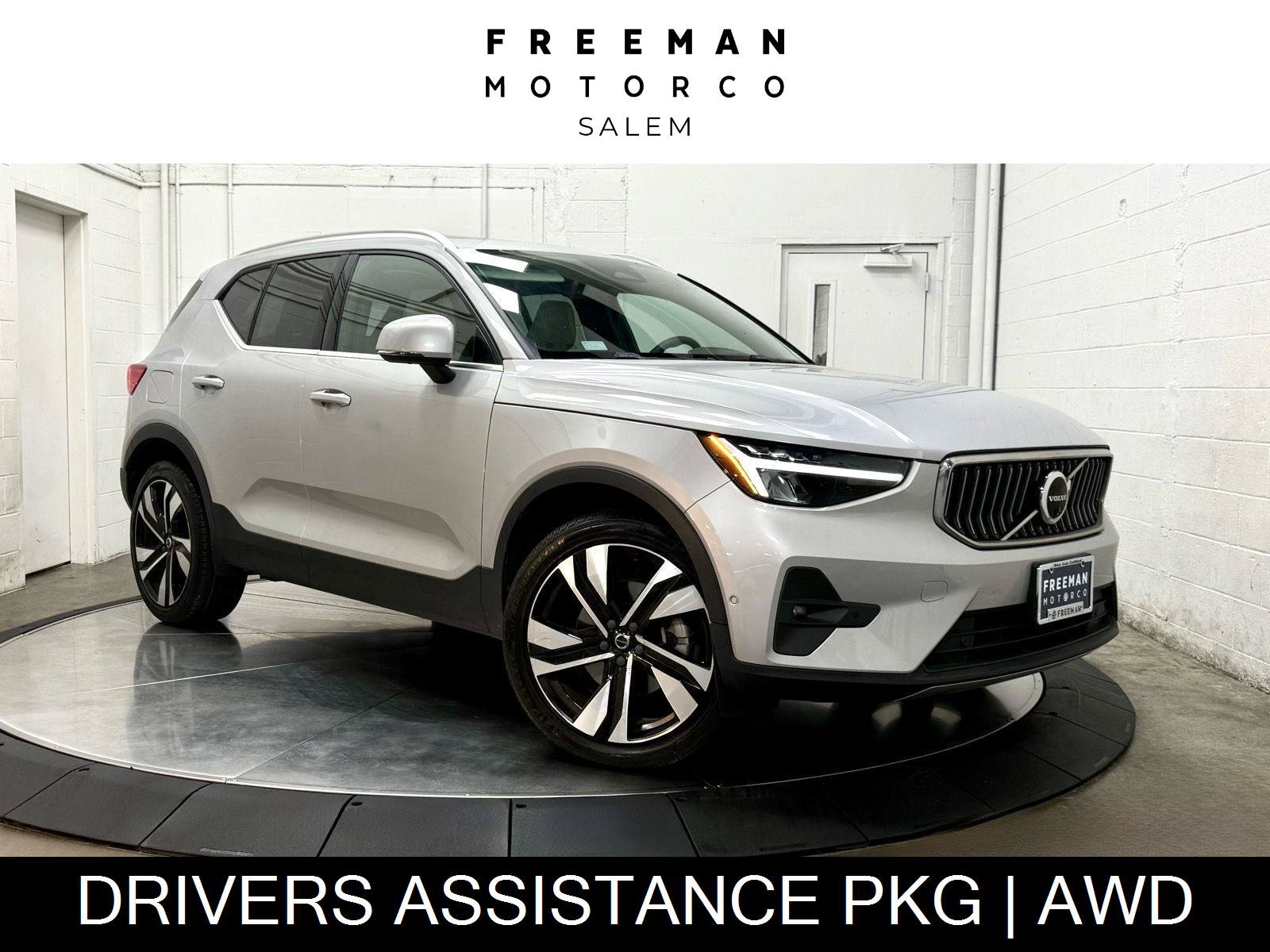 Used 2023 Volvo XC40 B5 Plus w/ Protection Package Premier