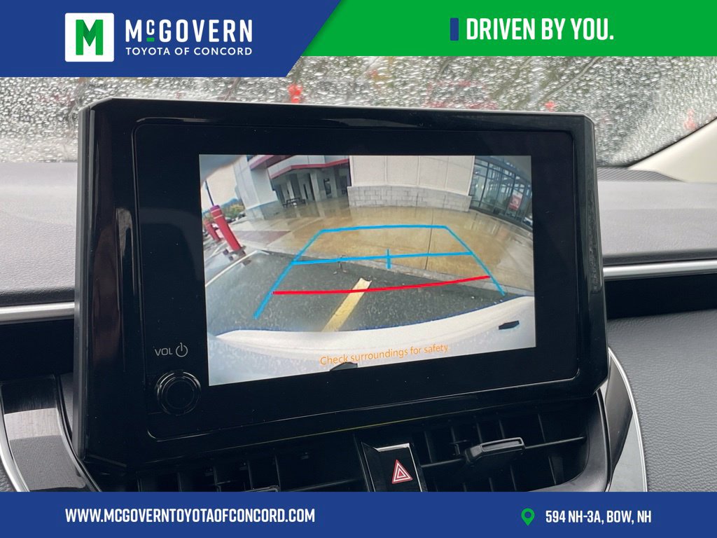 Used 2025 Toyota Corolla LE FWD image 18