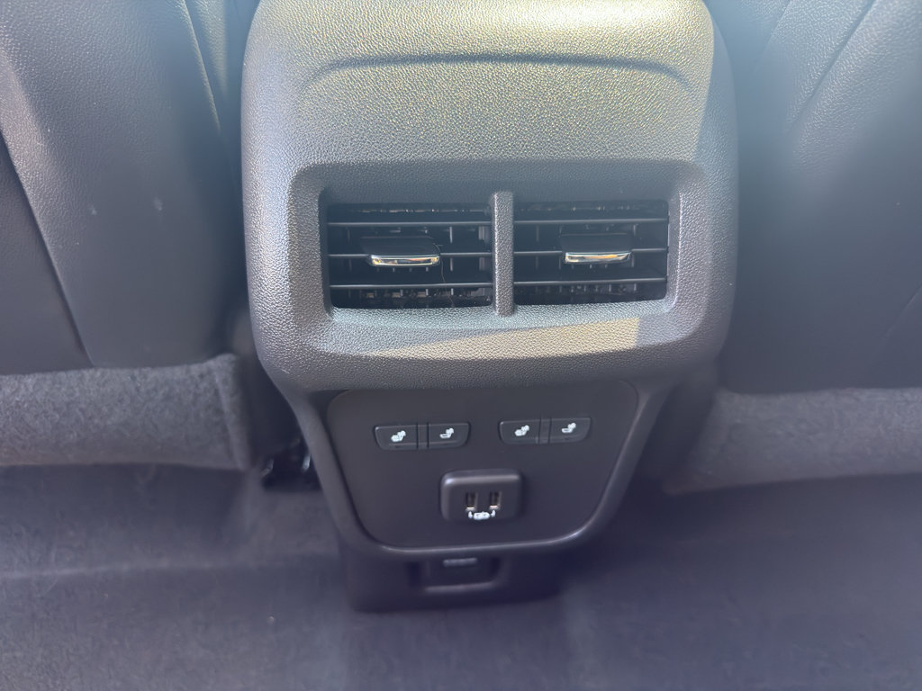 Certified 2022 Chevrolet Equinox Premier AWD/4WD image 32