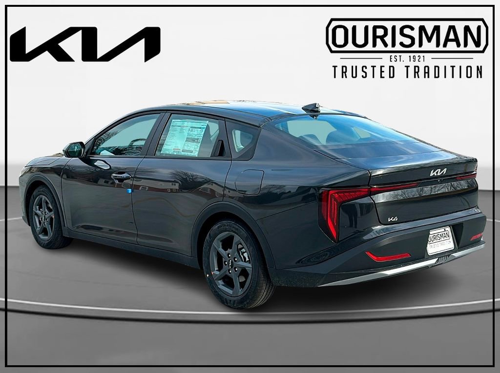 New 2025 Kia K4 LXS image 3