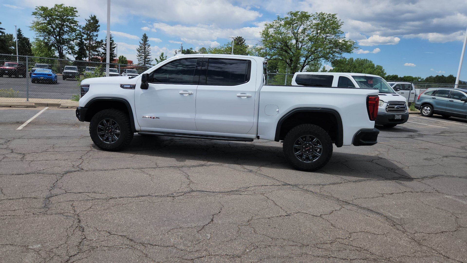 Used 2025 GMC Sierra 1500 AT4X AWD/4WD image 5