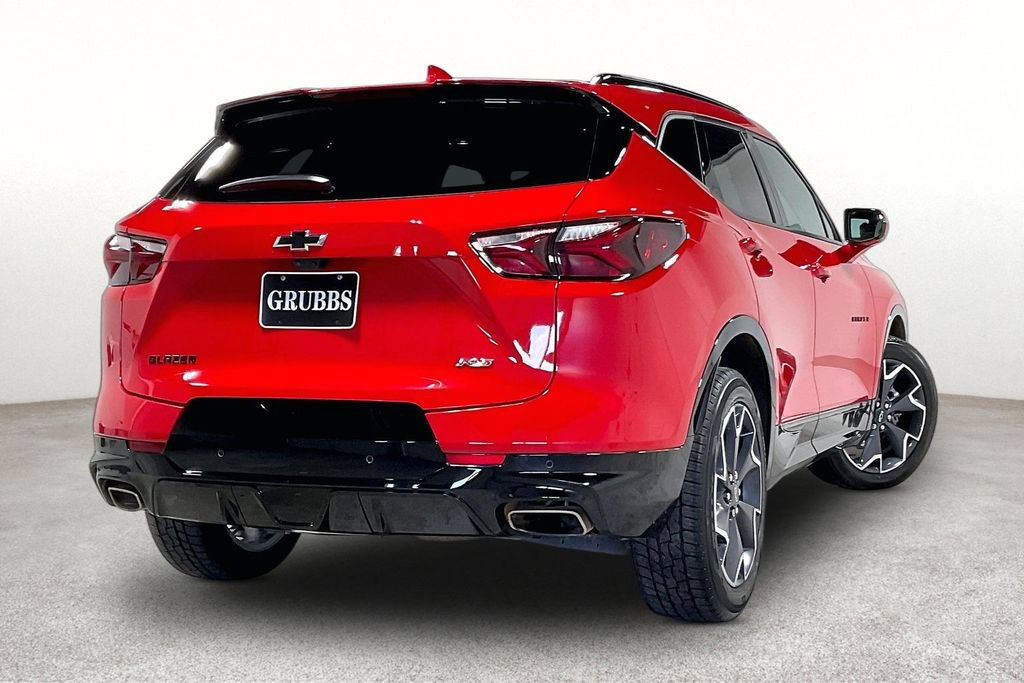 Used 2022 Chevrolet Blazer RS w/ Enhanced Convenience Package FWD image 2