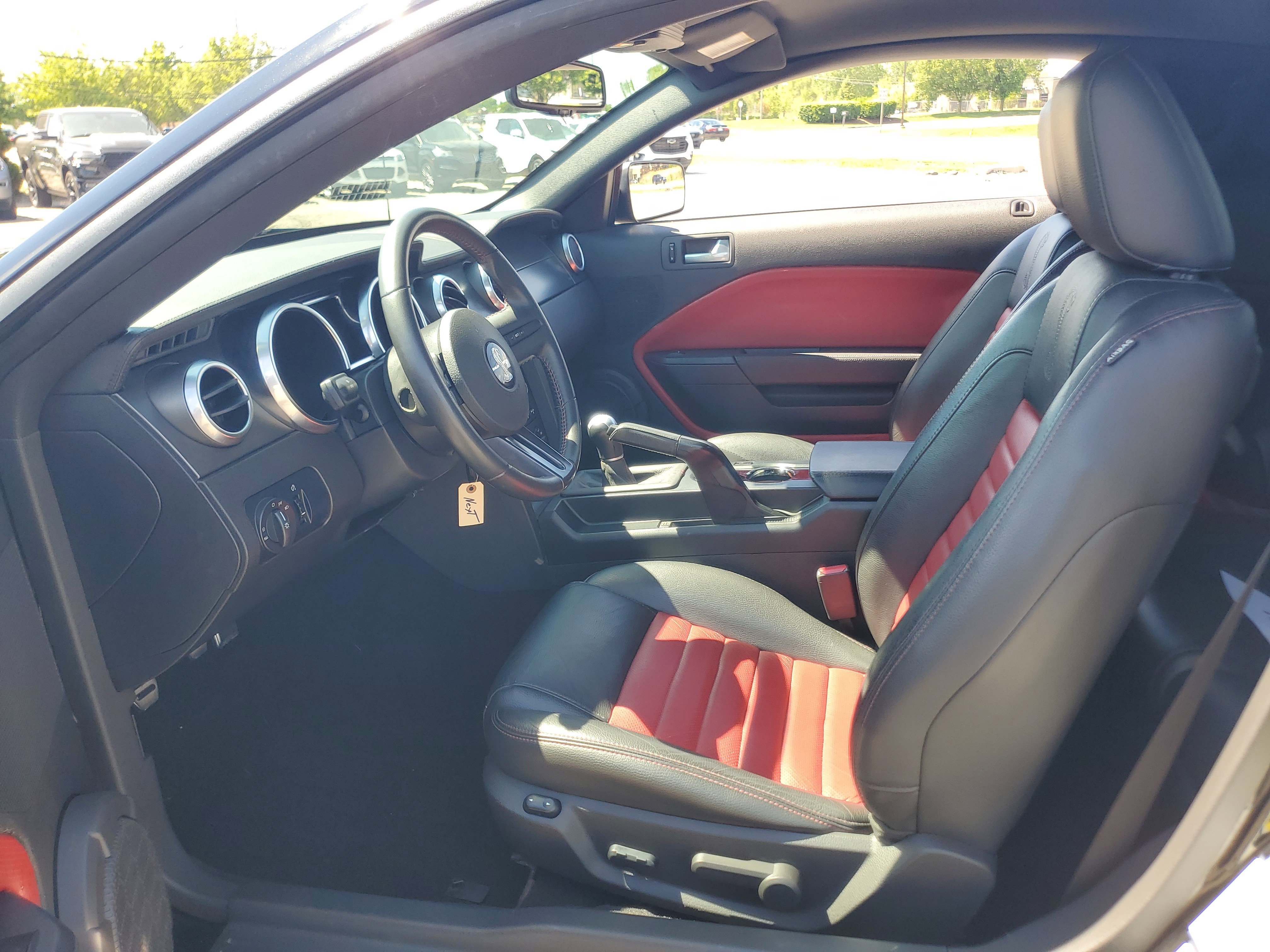 Used 2008 Ford Mustang Shelby GT500 RWD image 12