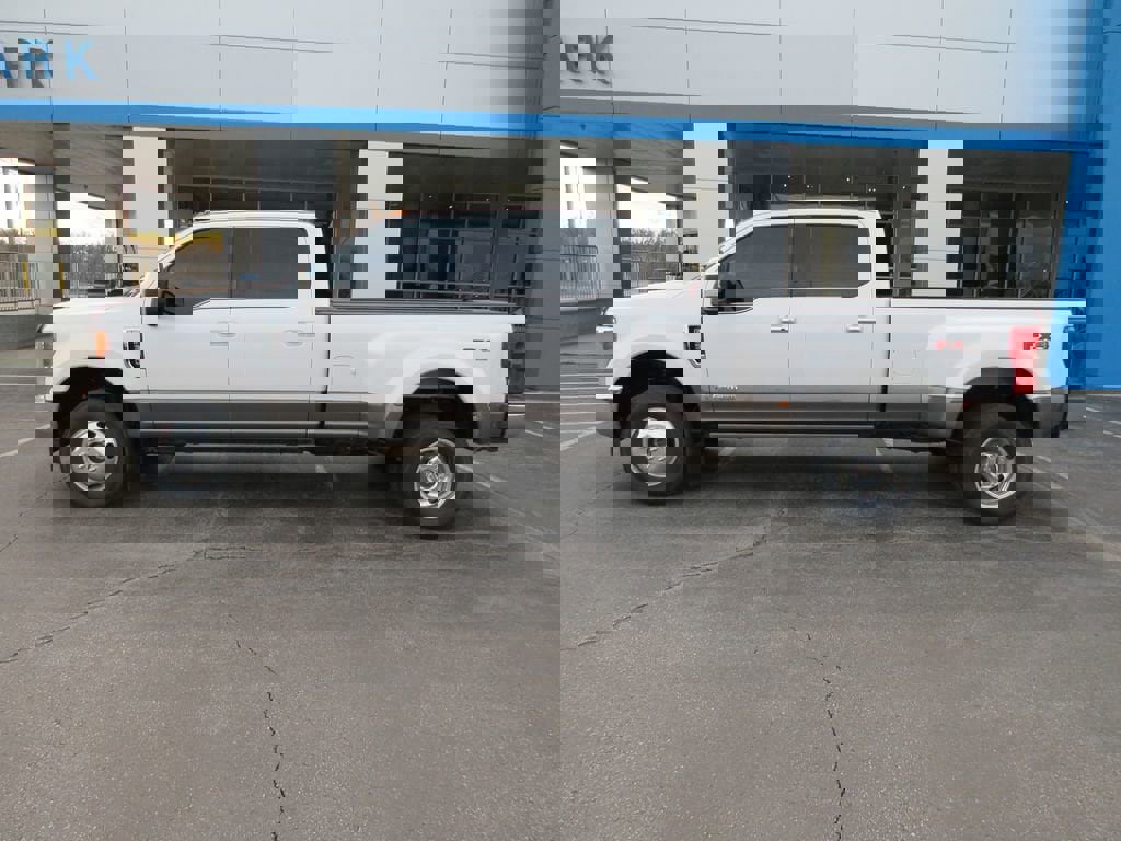 Used 2018 Ford F350 King Ranch w/ King Ranch Ultimate Package video 2