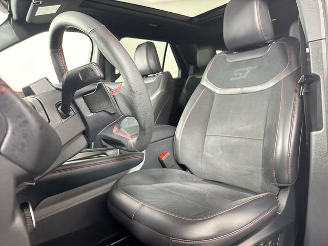 Used 2026 Ford Explorer ST w/ Sun And Sound Package AWD/4WD image 22