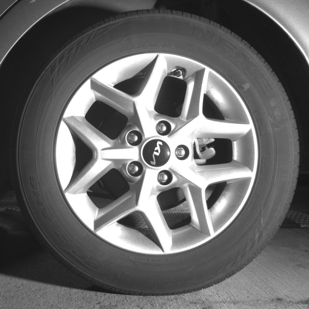 Used 2025 Kia Soul LX w/ LX Technology Package FWD image 21