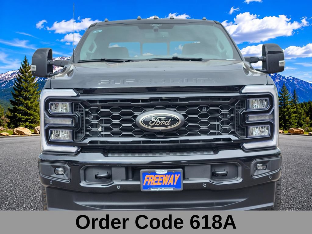 Used 2025 Ford F350 Lariat w/ Lariat Ultimate Package AWD/4WD image 7