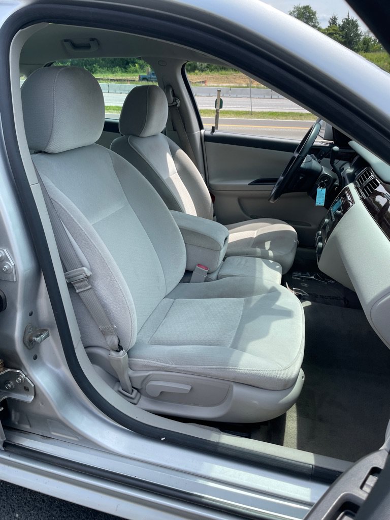 Used 2013 Chevrolet Impala LS FWD image 22