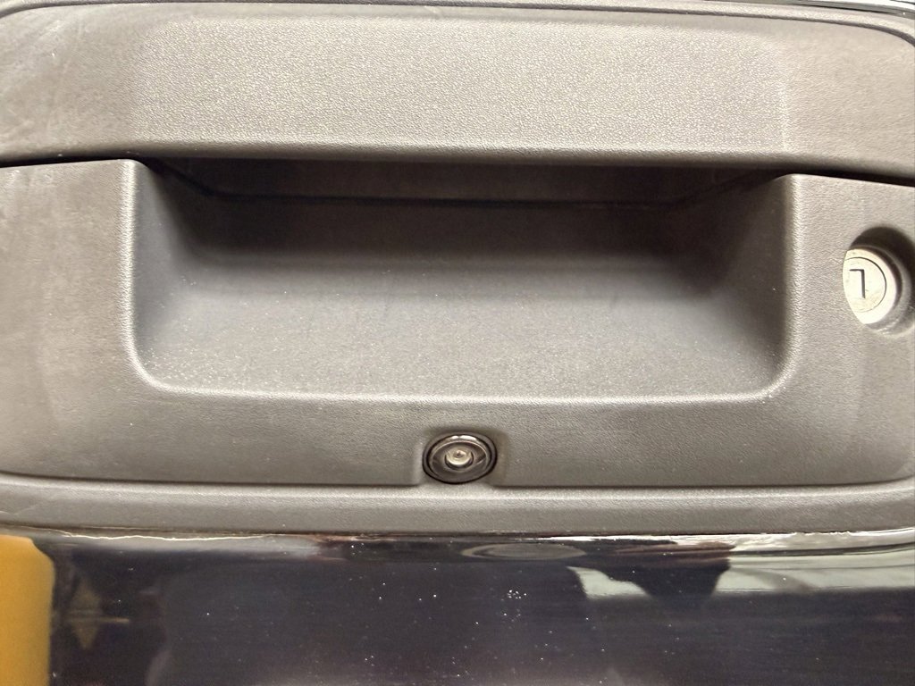 Used 2016 Chevrolet Silverado 1500 LTZ w/ Max Trailering Package image 7