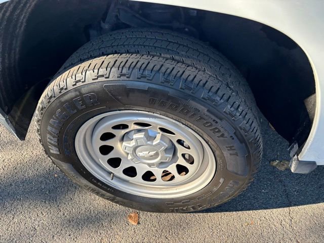 Used 2023 Chevrolet Colorado W/T image 34